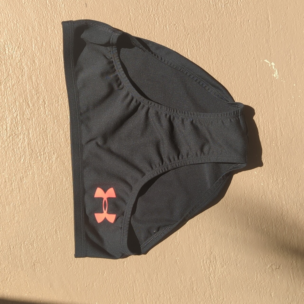 Under armour pro track racing buns briefs